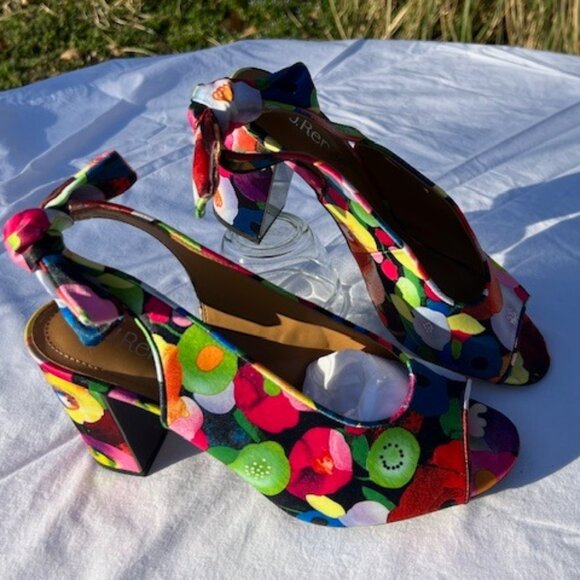 J Renee Floral Peep Toe Slingback Heels, 9.5 Wide - Picture 1 of 6